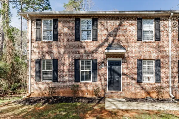 $289,000 | 860 Mitchell Bridge Road, Unit 8, Athens, GA 30606