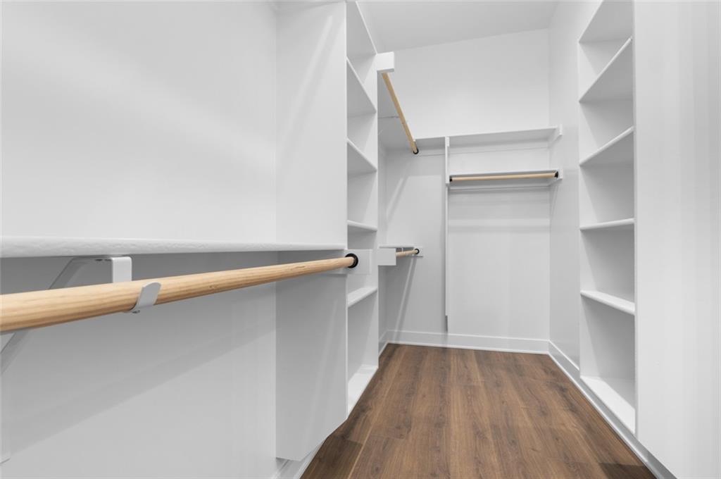 1145 Southwest Whitby Drive Lee's Summit, MO 64083 - Photo 12 of 26