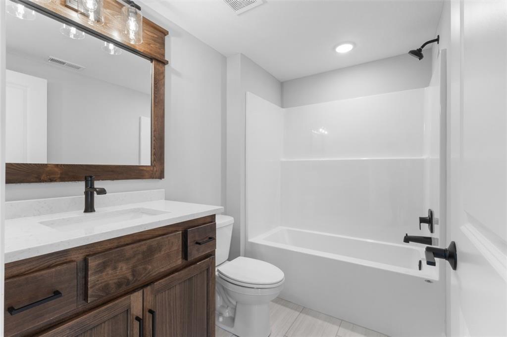 1145 Southwest Whitby Drive Lee's Summit, MO 64083 - Photo 17 of 26