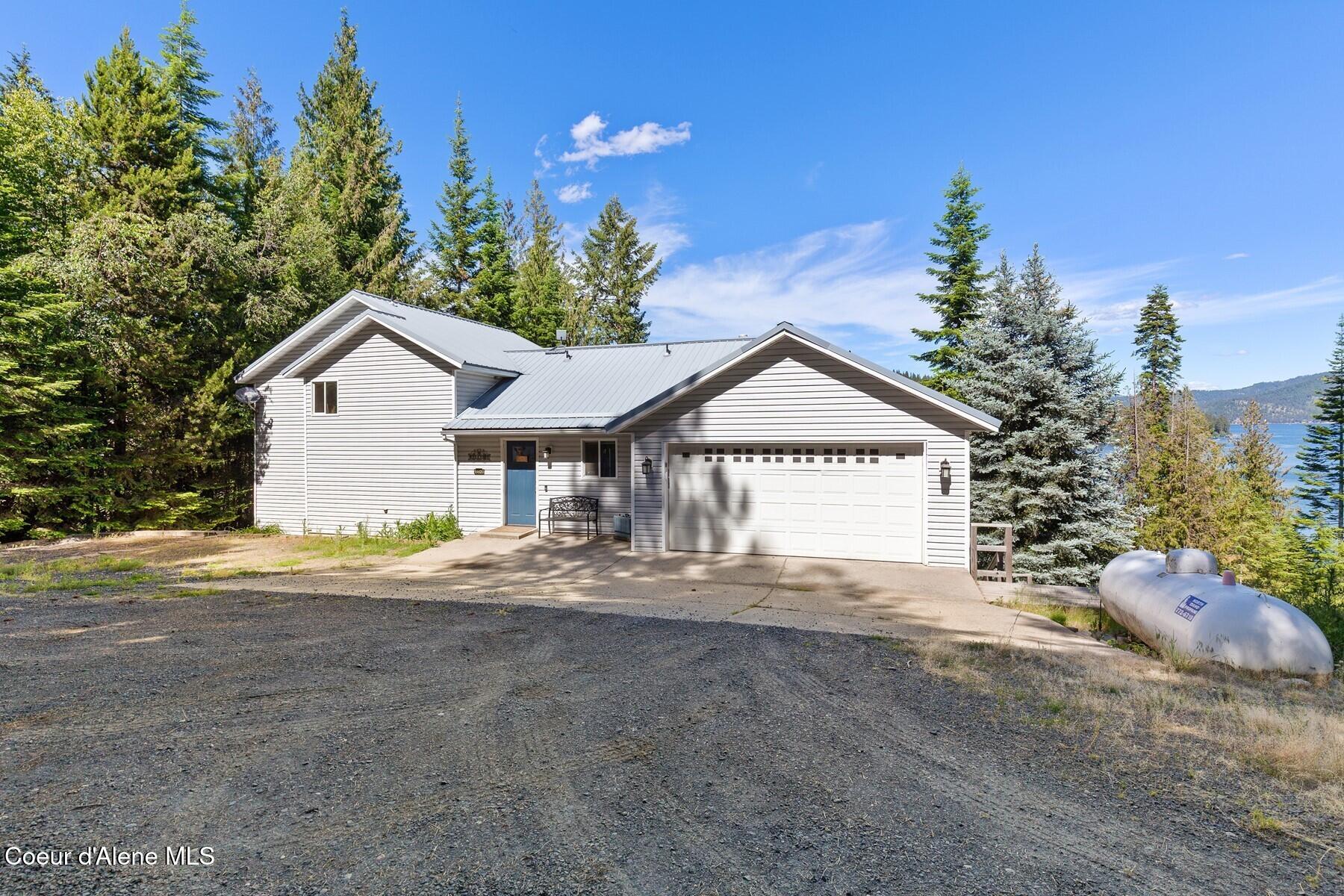 19820 South Alcan Road Coeur D'Alene, ID 83814 - Photo 51 of 81 Lake View Home Exterior