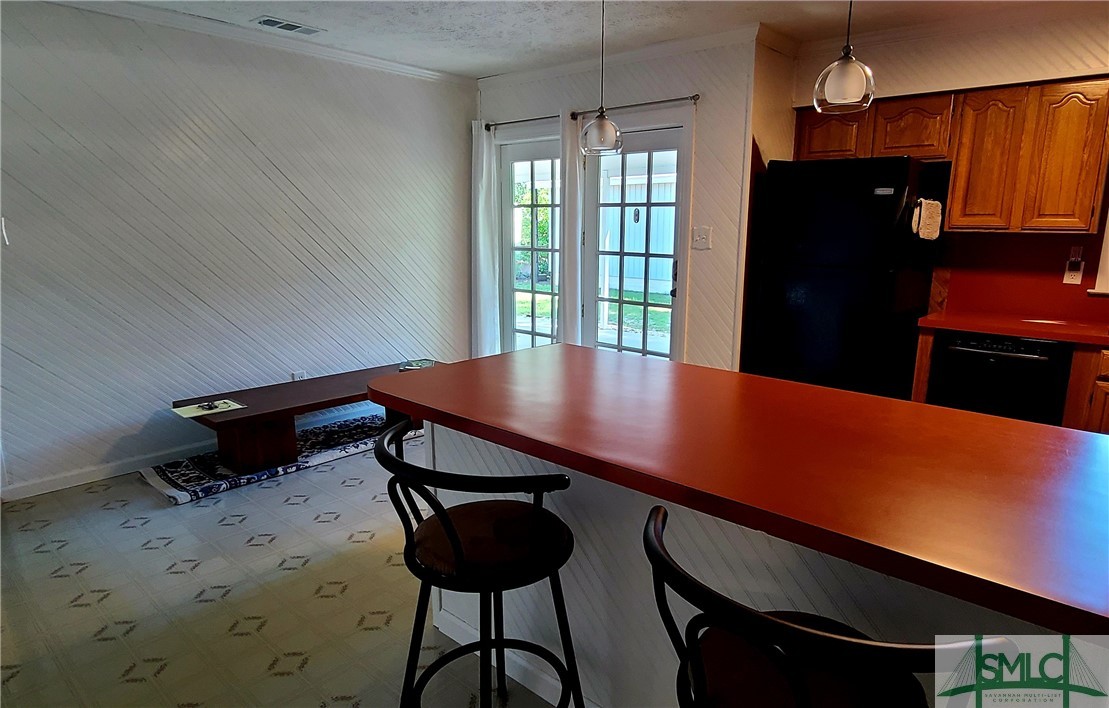 4 Calibogue Road Savannah, GA 31410 - Photo 10 of 23 Kitchen