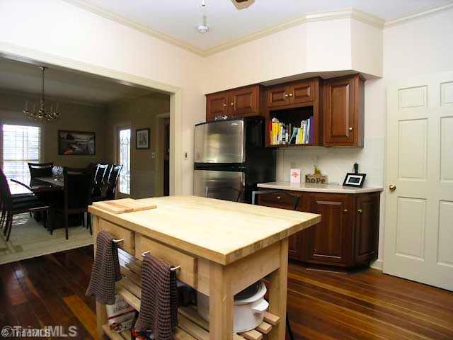 8530 Linville Road Oak Ridge, NC 27310 - Photo 3 of 16 Kitchen.