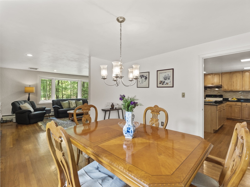 5 Cyr Circle Andover, MA 01810 - Photo 12 of 40