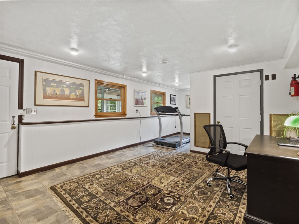 5 Cyr Circle Andover, MA 01810 - Photo 28 of 40