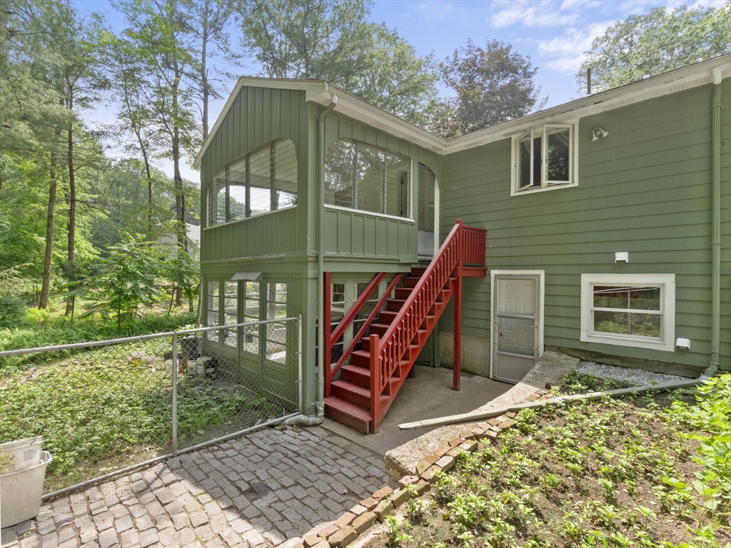 5 Cyr Circle Andover, MA 01810 - Photo 30 of 40