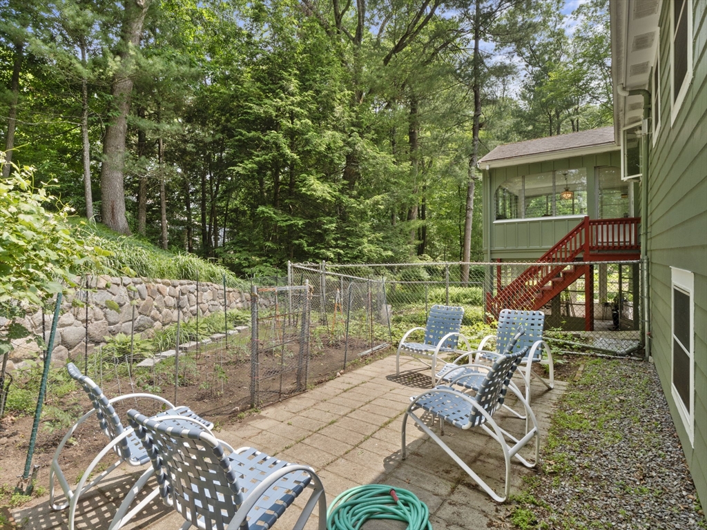 5 Cyr Circle Andover, MA 01810 - Photo 31 of 40