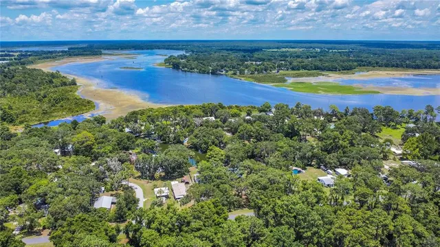 $379,500 | 20165 Southeast 115th Avenue, Inglis, FL 34449