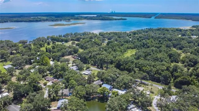 $379,500 | 20165 Southeast 115th Avenue, Inglis, FL 34449