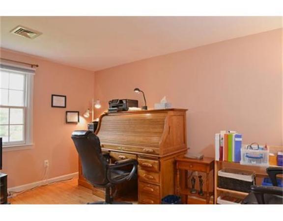 165 Village Post Road, Unit 165 Danvers, MA 01923 - Photo 13 of 19 Gallery Image 13