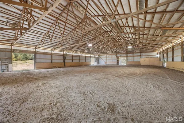 $490,000 | 3218 South S Highway, Winfield, MO 63389