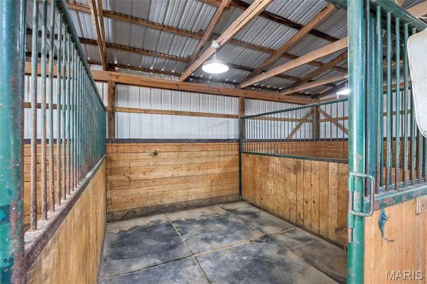 $490,000 | 3218 South S Highway, Winfield, MO 63389