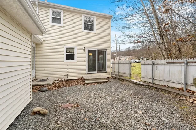 $2,100 | 2 Juniper Lane, Lincoln, RI 02865