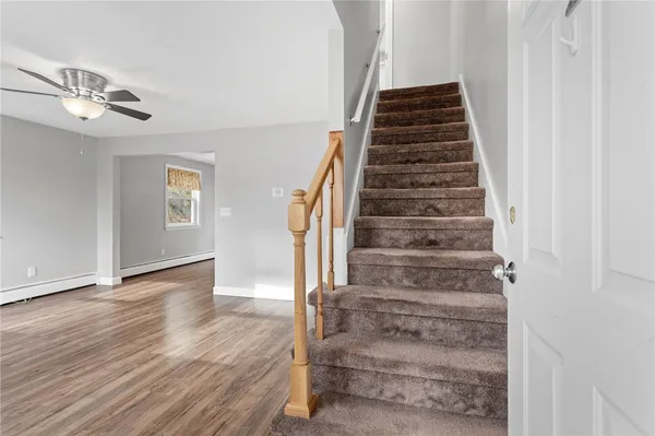 $2,100 | 2 Juniper Lane, Lincoln, RI 02865