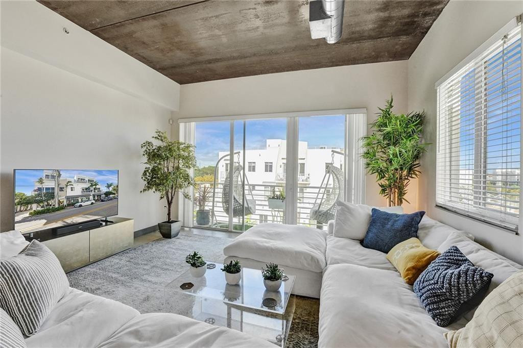 110 Southeast 2nd Street, Unit 402 Delray Beach, FL 33444 - Photo 13 of 49 Photo 13