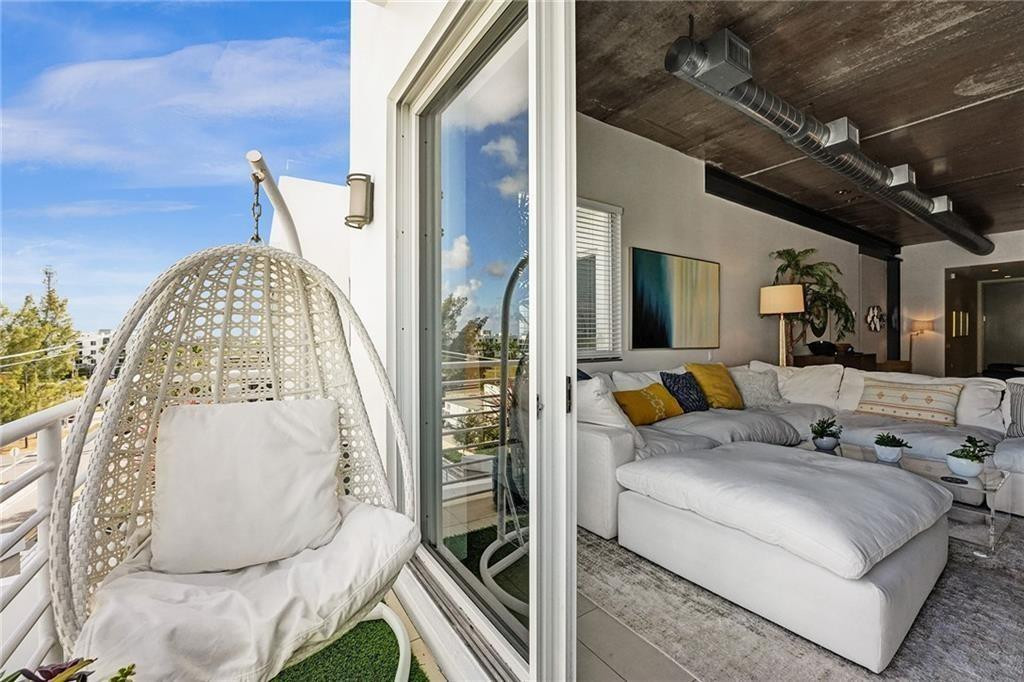 110 Southeast 2nd Street, Unit 402 Delray Beach, FL 33444 - Photo 16 of 49 Photo 16