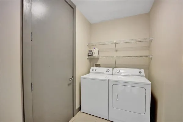 $3,998 | 110 Southeast 2nd Street, Unit 402, Delray Beach, FL 33444