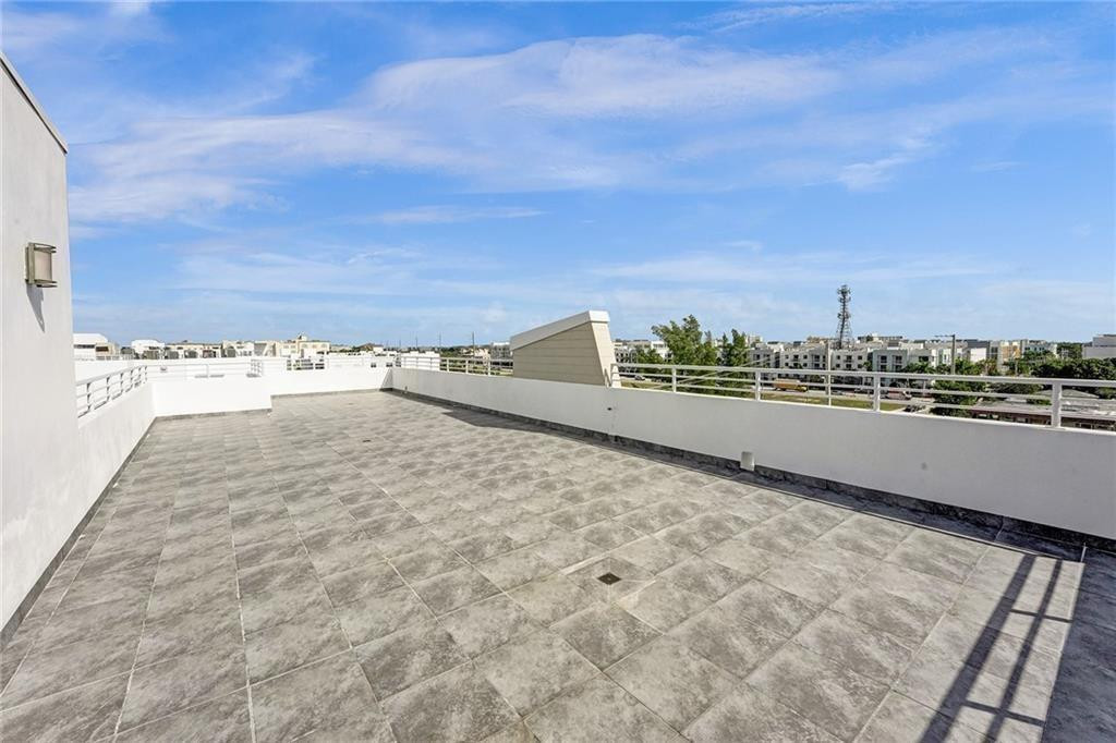 110 Southeast 2nd Street, Unit 402 Delray Beach, FL 33444 - Photo 33 of 49 Photo 33