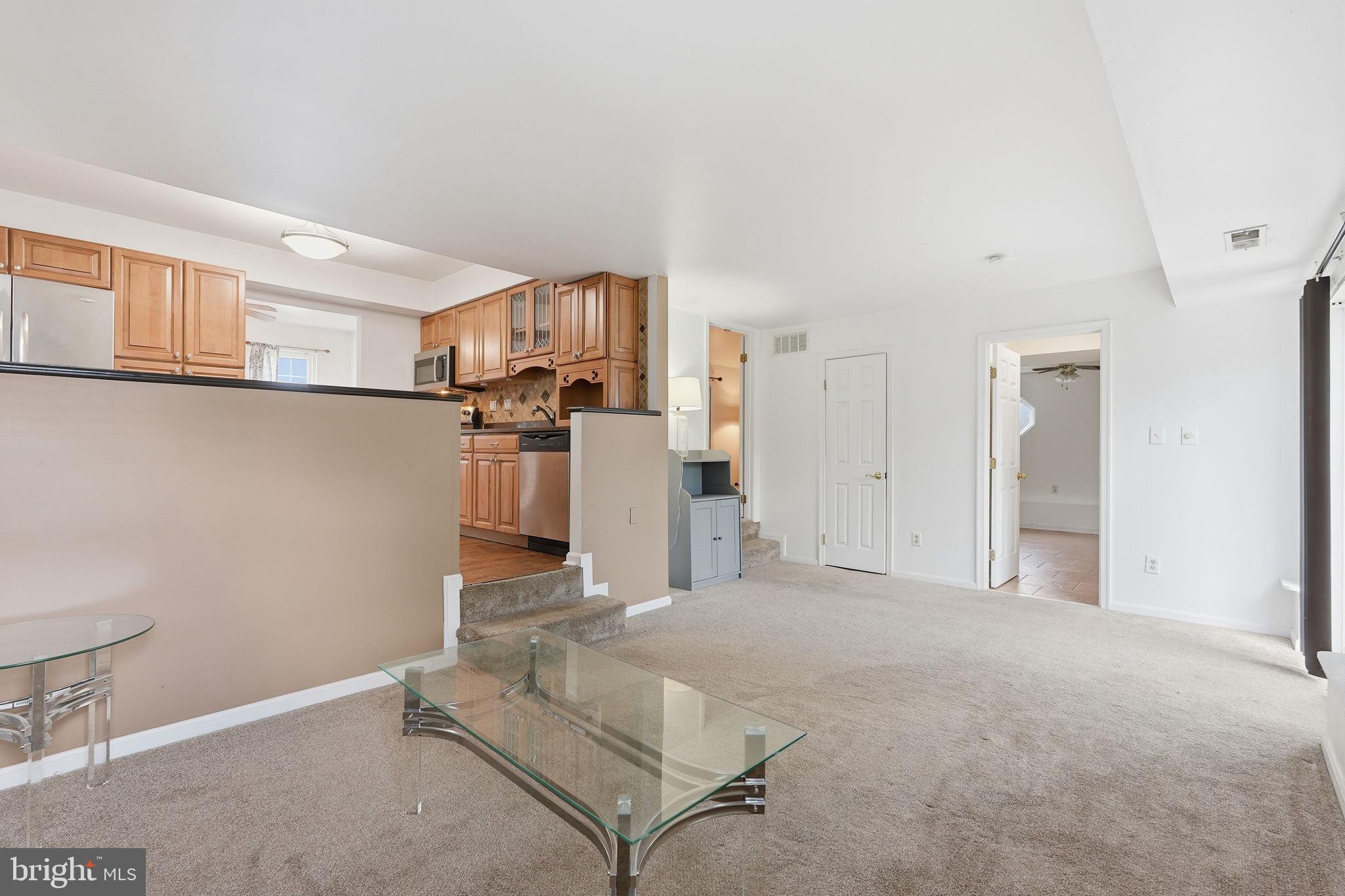4402 Fieldgreen Road Nottingham, MD 21236 - Photo 11 of 32 Gallery Image 11