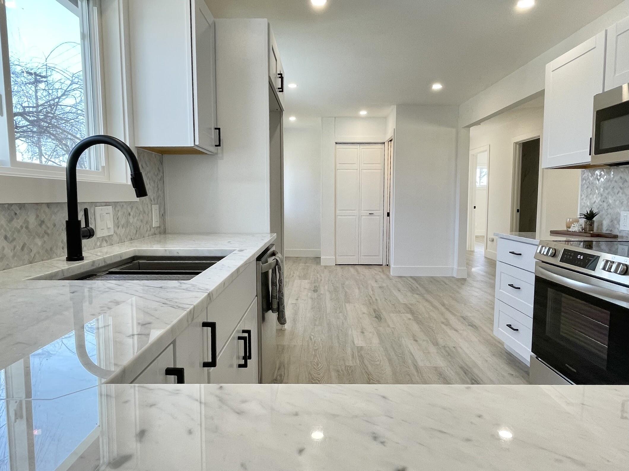 2526 North Bonnyview Road Redding, CA 96001 - Photo 33 of 38 f