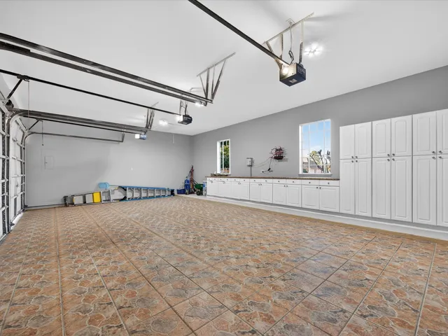 $1,300,000 | 11 Gleannloch Estates Drive, Spring, TX 77379