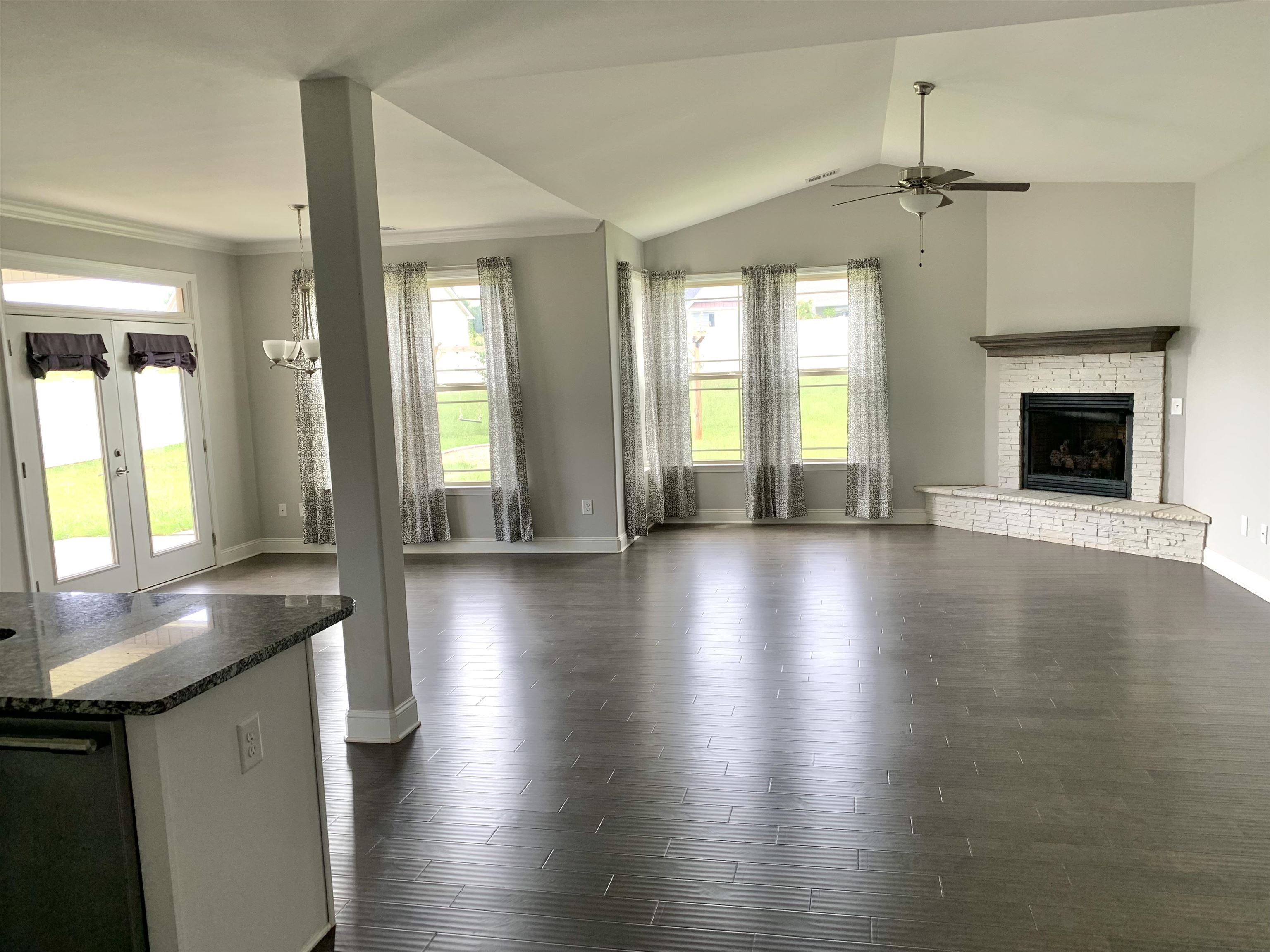 1790 Ballenger Road Wellford, SC 29385 - Photo 5 of 20