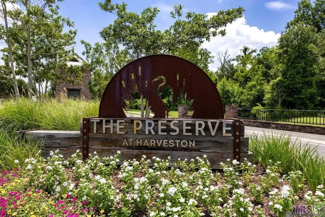 $669,900 | 10740 Summer Fest Lane, Baton Rouge, LA 70810