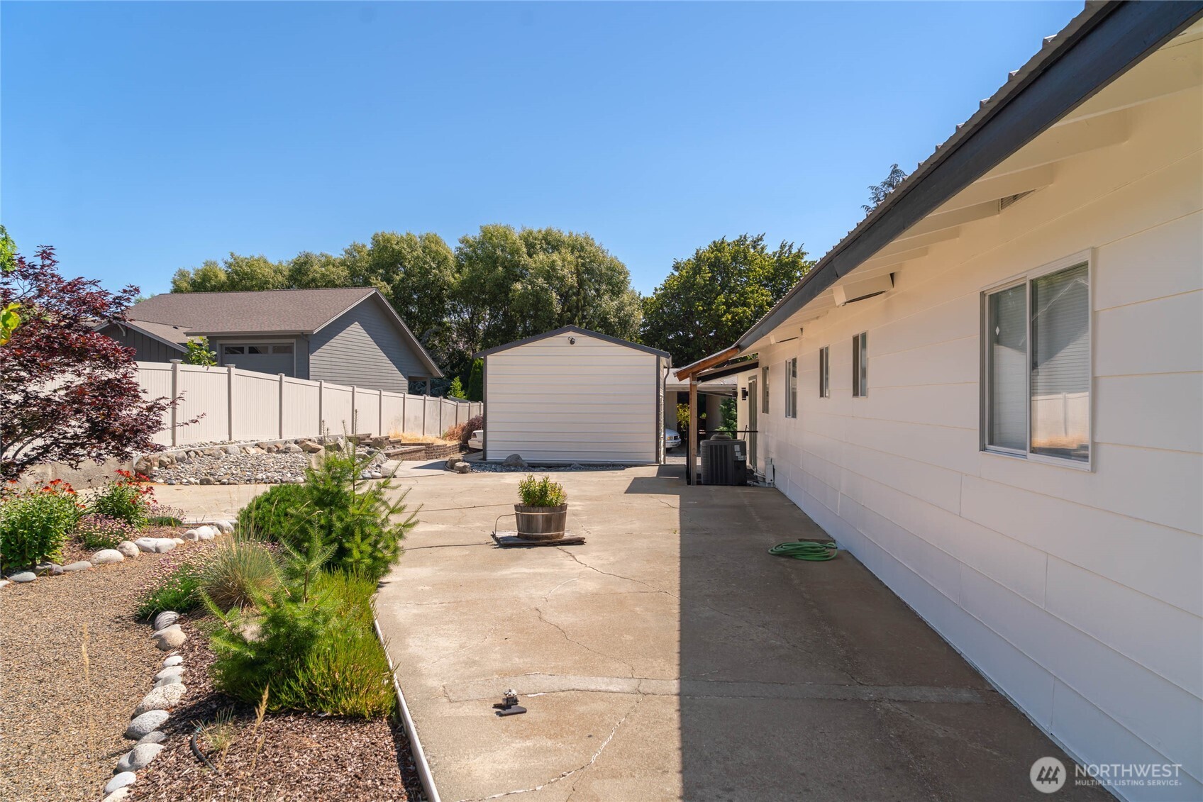 330 Sunnyslope Heights Road Wenatchee, WA 98801 - Photo 19 of 38