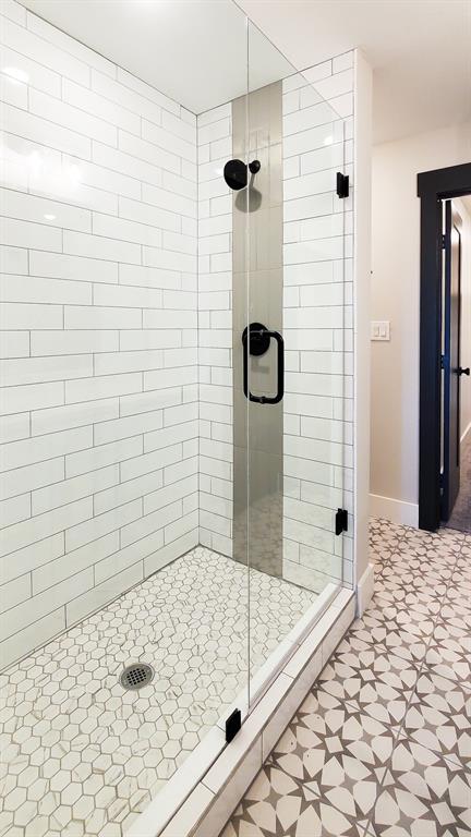 1706 Palladio Loop Princeton, TX 75407 - Photo 18 of 25 a bathroom with a shower