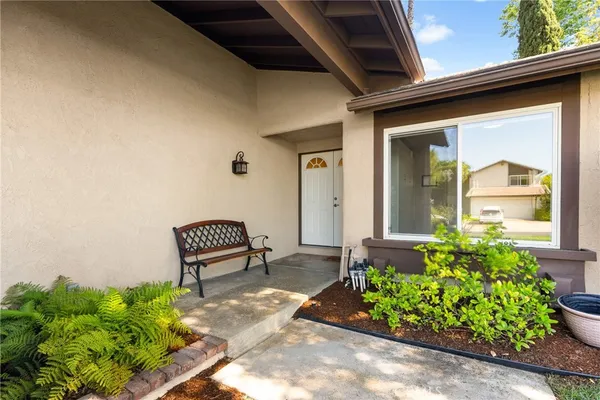 $1,299,888 | 27792 Sinsonte, Mission Viejo, CA 92692