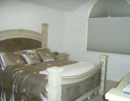 750 New Texas Road Plum, PA 15239 - Photo 6 of 8 Gallery Image 6