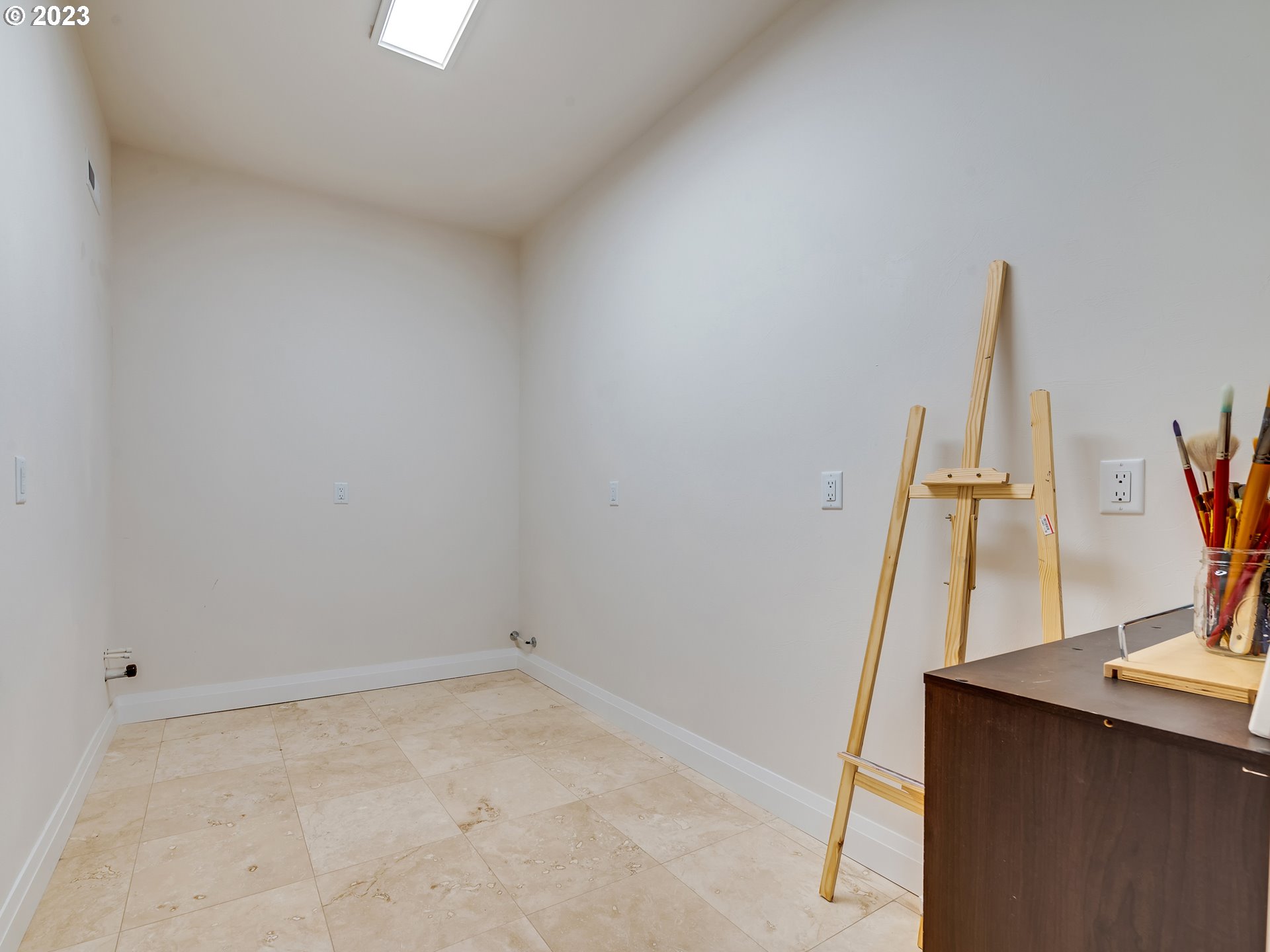 6251 Graystone Loop Springfield, OR 97478 - Photo 28 of 32 a view of small space