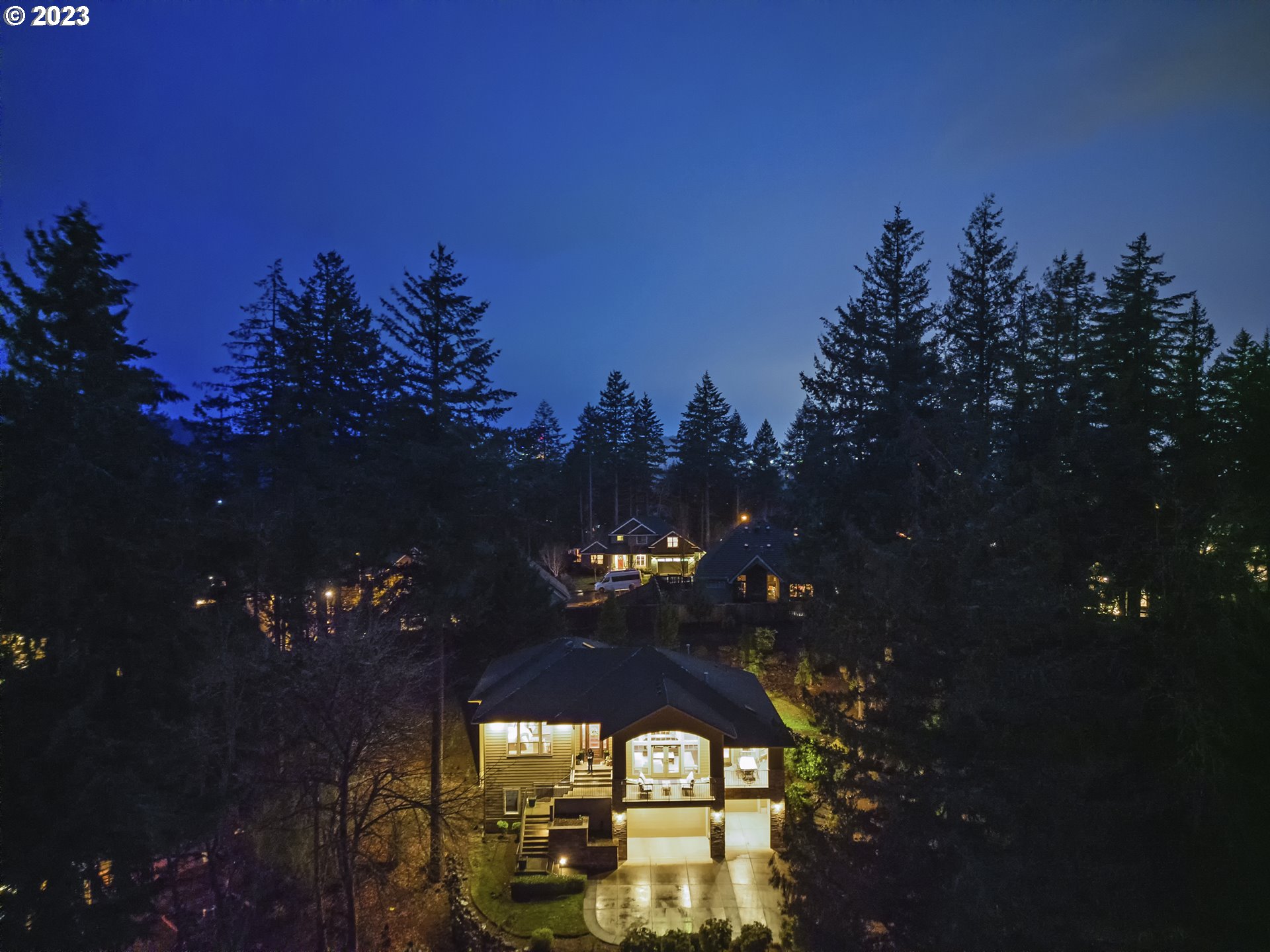 6251 Graystone Loop Springfield, OR 97478 - Photo 31 of 32 a view of sunset