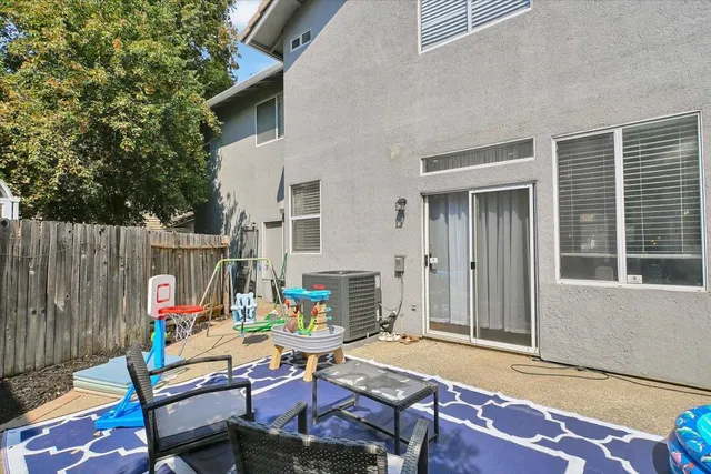 $479,900 | 8121 Deer Spring Circle, Antelope, CA 95843