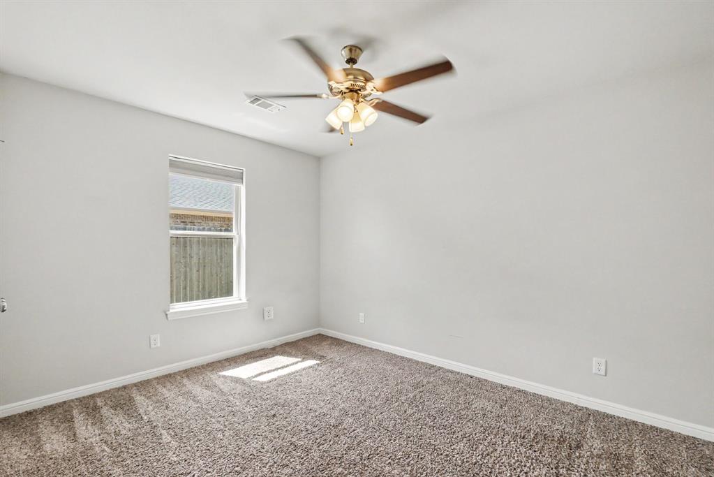 977 Sam Street Springtown, TX 76082 - Photo 25 of 31 Gallery Image 25