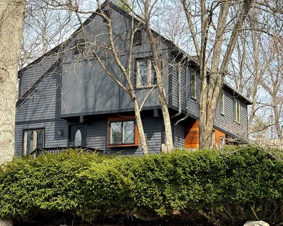 $874,999 | 20 Pennacook Street, Norfolk, MA 02056