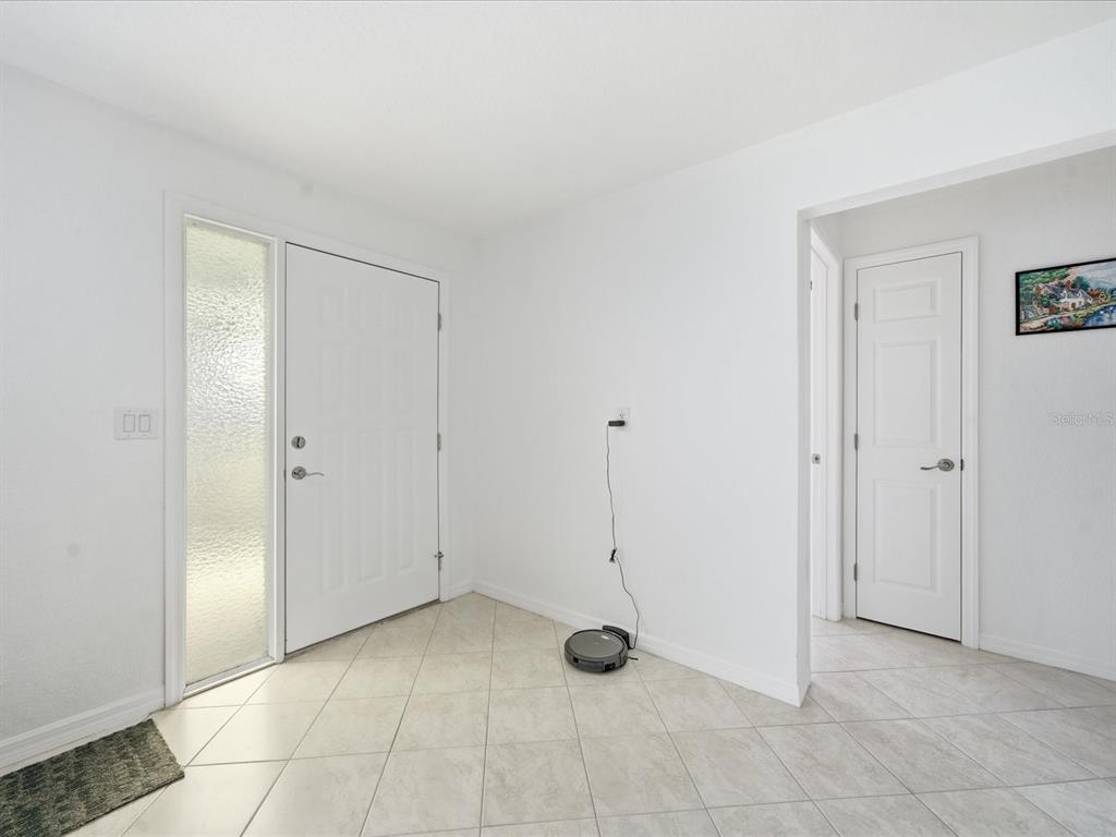4069 Gulfview Drive Hernando Beach, FL 34607 - Photo 10 of 29 a view of an empty room