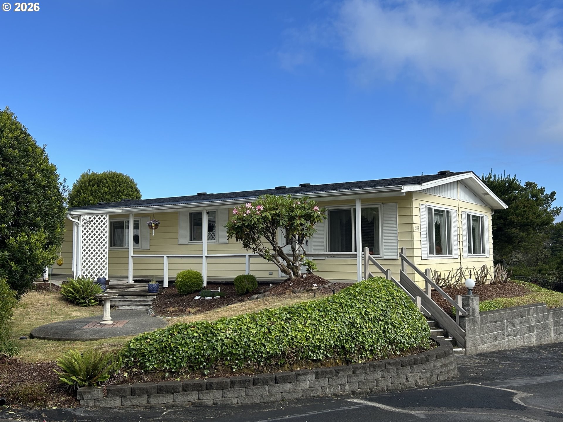 1601 Rhododendron Drive, Unit 558 Florence, OR 97439 - Photo 3 of 25