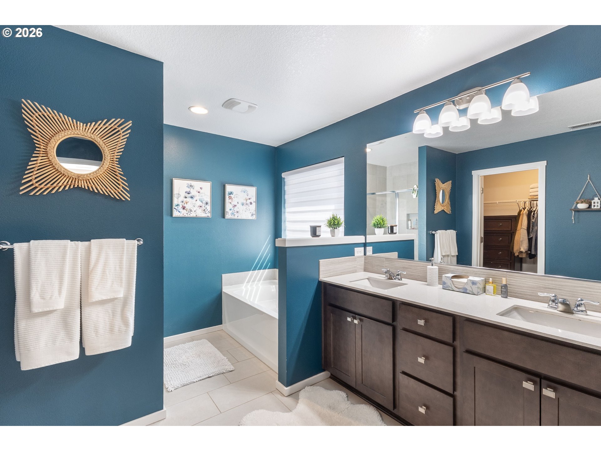 2747 South Harper Valley Way Ridgefield, WA 98642 - Photo 11 of 30 Owner's Suite Bathroom