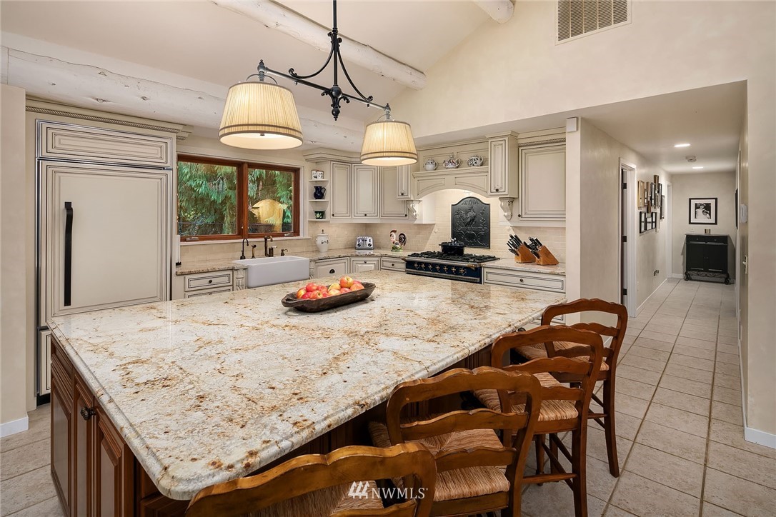 33105 Northeast 24th Street Carnation, WA 98014 - Photo 16 of 25