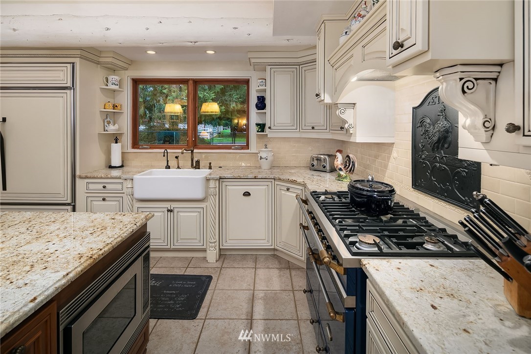 33105 Northeast 24th Street Carnation, WA 98014 - Photo 17 of 25