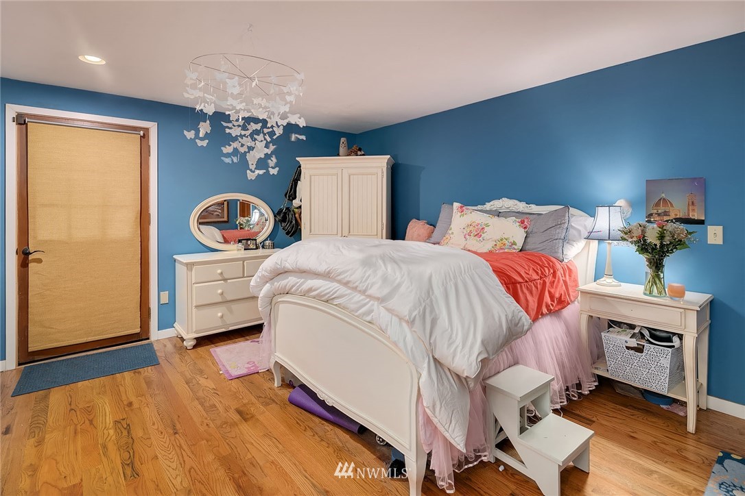 33105 Northeast 24th Street Carnation, WA 98014 - Photo 24 of 25