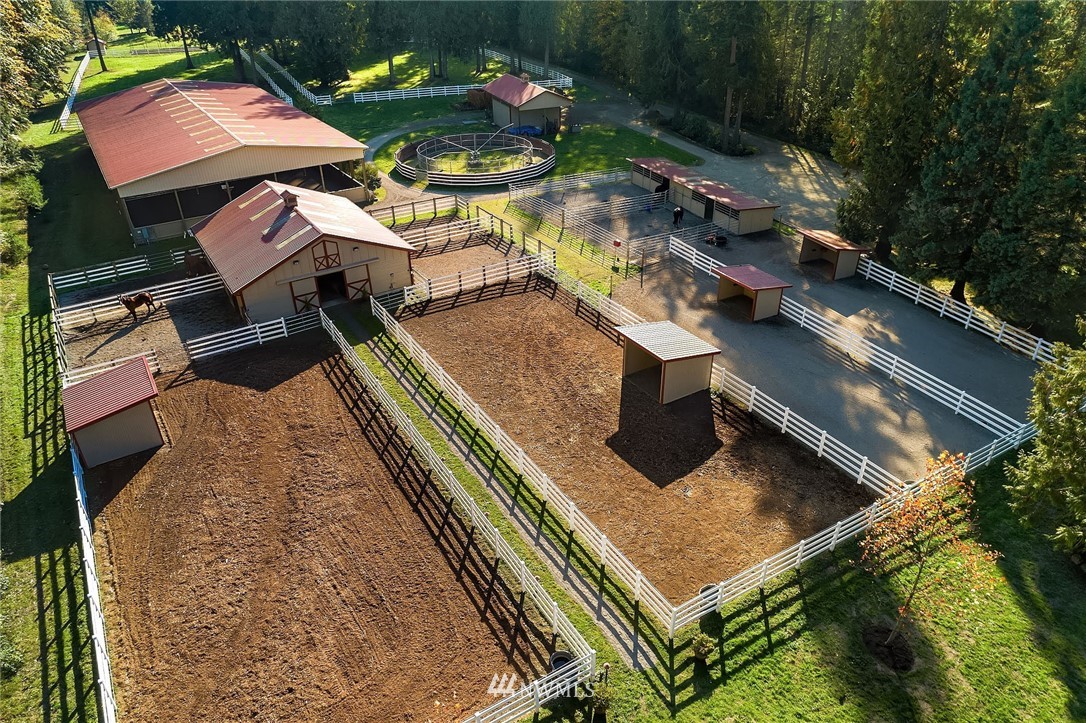 33105 Northeast 24th Street Carnation, WA 98014 - Photo 6 of 25