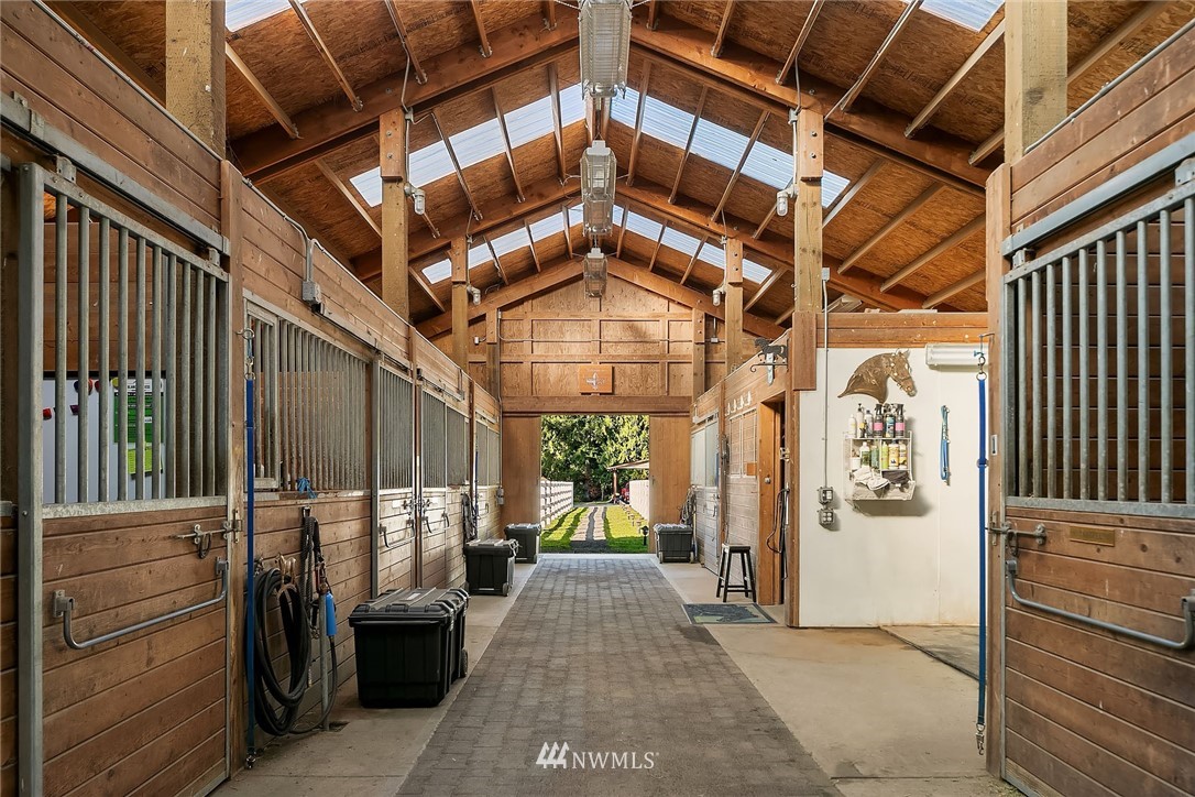 33105 Northeast 24th Street Carnation, WA 98014 - Photo 8 of 25