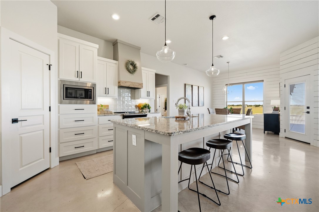 8330 Brewster Road Temple, TX 76501 - Photo 11 of 38