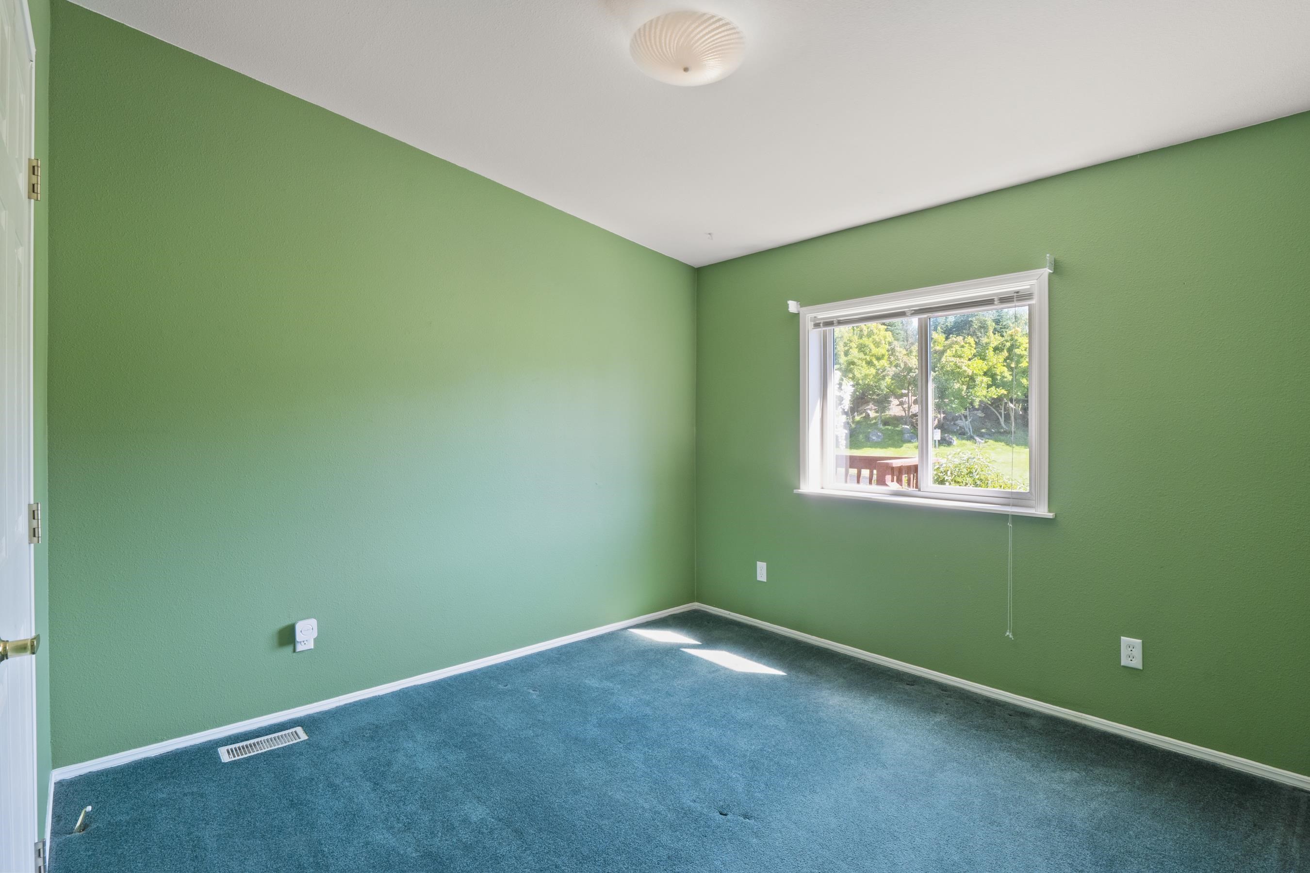 14616 North Chattanooga Lane Mead, WA 99021 - Photo 20 of 35