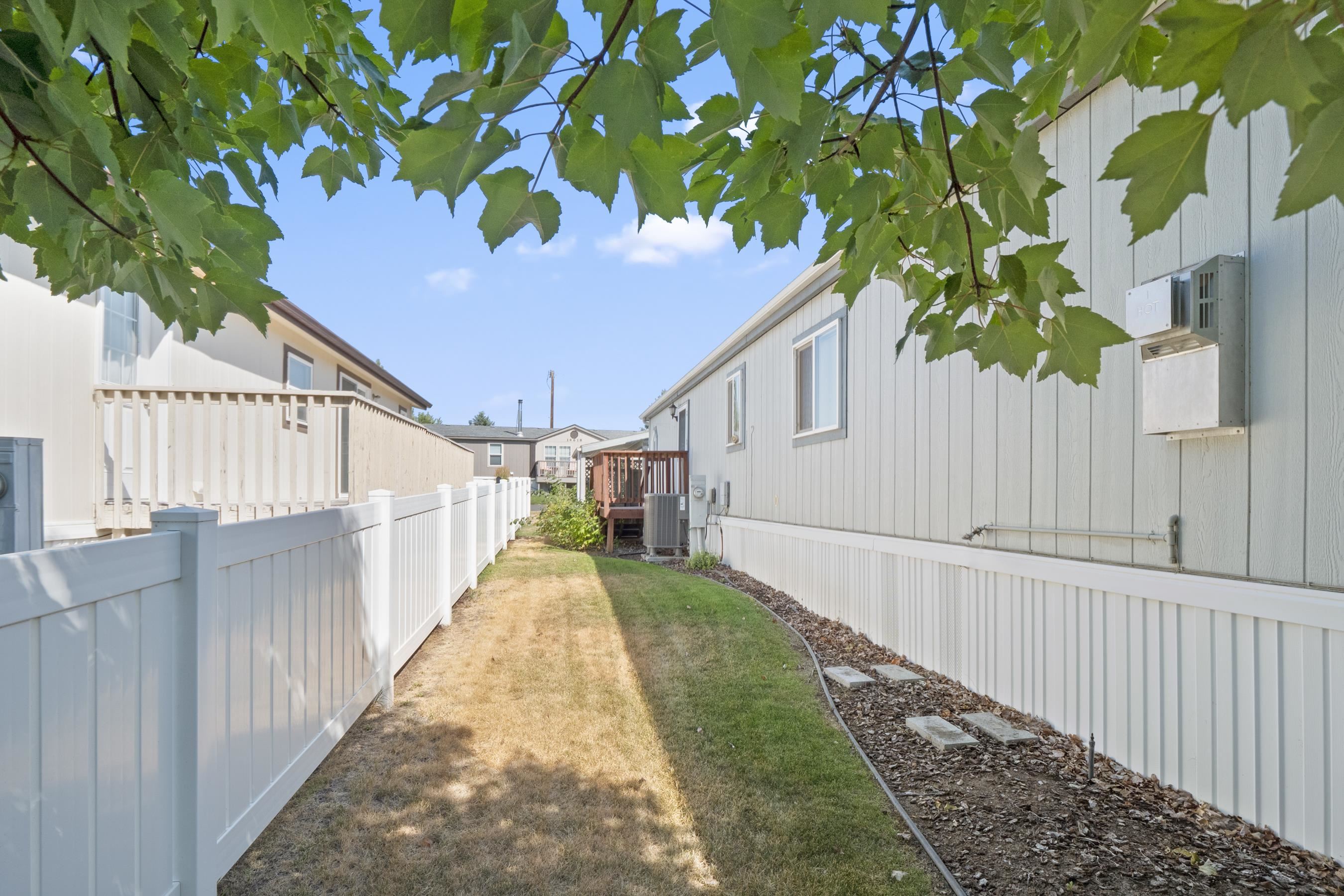 14616 North Chattanooga Lane Mead, WA 99021 - Photo 29 of 35