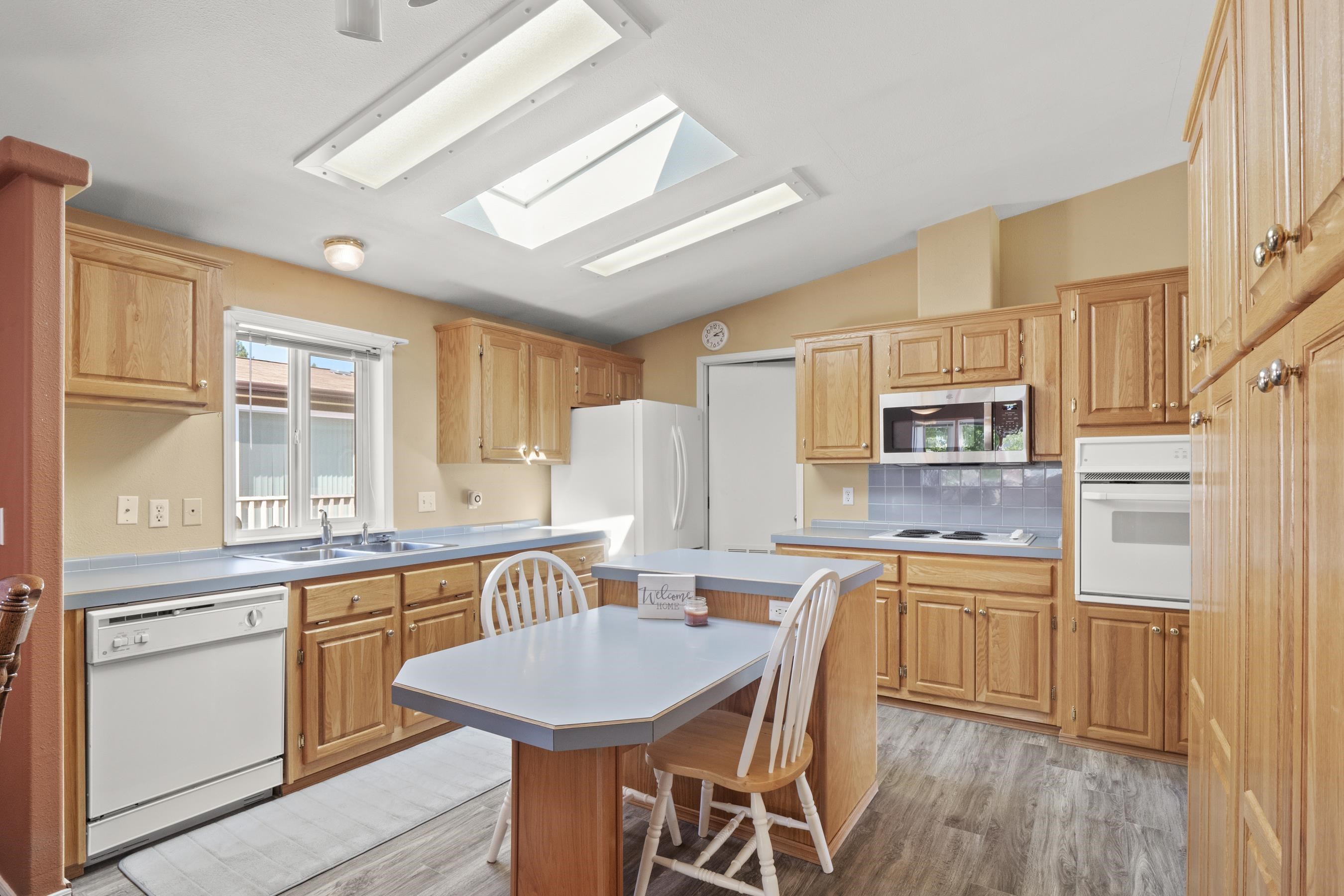 14616 North Chattanooga Lane Mead, WA 99021 - Photo 10 of 35