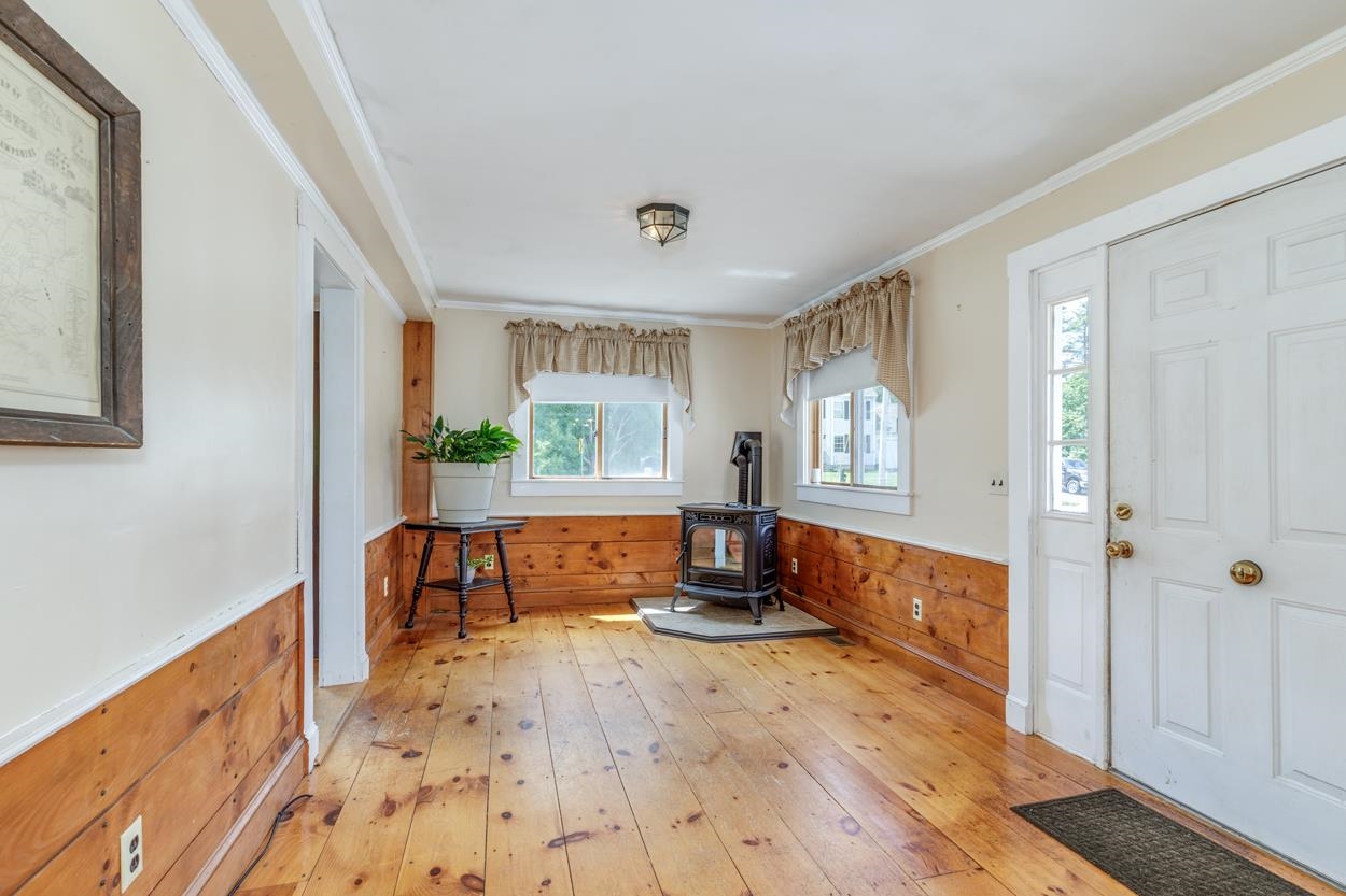 719 Fremont Road Chester, NH 03036 - Photo 20 of 39