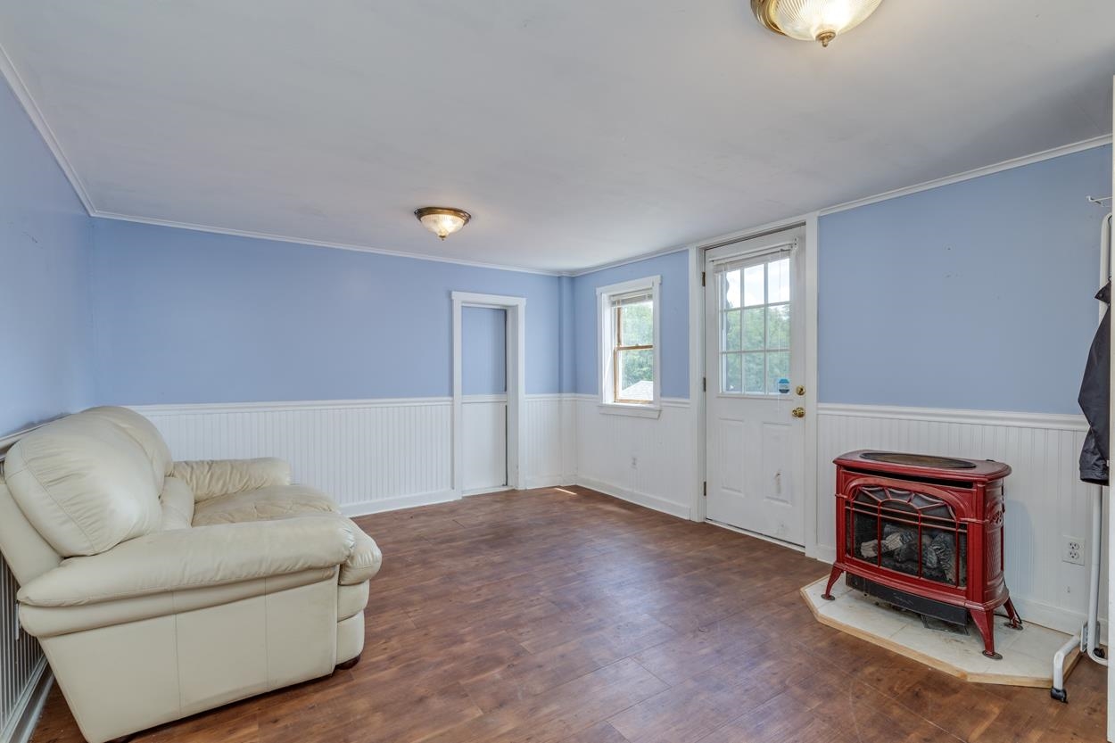 719 Fremont Road Chester, NH 03036 - Photo 22 of 39