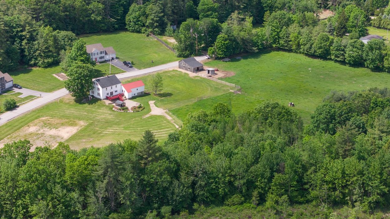 719 Fremont Road Chester, NH 03036 - Photo 37 of 39